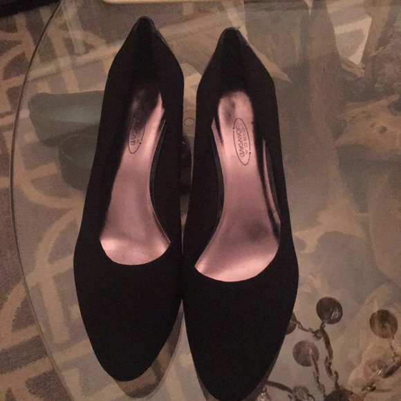 Size 11 Joan & David wedge black micro fiber shoe - Picture 1 of 3